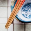 菜箸は同じ長さを数セット買いましょう。長さを合わせる手間が省けます