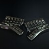 オープンソースの分割キーボード『Velvet v3』を組立てました。