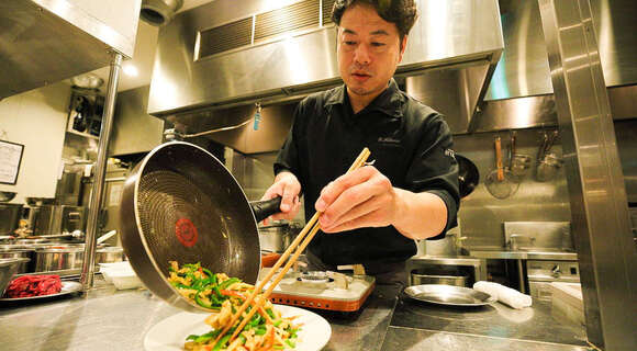 自宅でできる「青椒肉絲」 の作り方。シャキシャキうまいピーマンと豚肉のハーモニー【四川料理のスゴい人】 自宅でできる「青椒肉絲」 の作り方。シャキシャキうまいピーマンと豚肉のハーモニー【四川料理のスゴい人】