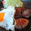 ランチに牛肉を