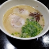 居酒屋から復活したラーメン店　長福屋泰のとんこつラーメン（５８０円）・和風醤油ラーメンとカレーセット（１０００円）