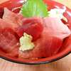 お昼は鮮味楽で