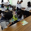 平洲中学校の生徒による読み聞かせ