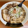 【今週のラーメン４６４６】 自家製麺 福は内 新宿曙橋店 （東京・曙橋） らーめん　〜デフォルトでパンチ力十分！ちょいとスパイシーで躍起する豚骨魚介！見逃すべからず！