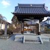 西風が強烈なので、今日は南北方向へ歩く。