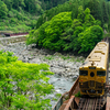 2025/05/05 山間を抜ける或る列車