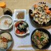 ゆかりと胡麻のおにぎり。寄せ鍋。