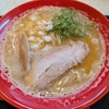 スープの次元を超えた殻を荒々しく砕いた繊細な海老スープでラーメンを食す