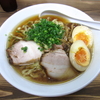 【今週のラーメン１２８２】 くじら食堂 （東京・東小金井） 醤油味玉らー麺・２００g
