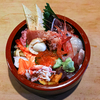 新潟市郊外にある「生ちらし」の有名店（弁天鮨）