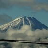 梅雨寒の富士山