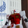 続・ガンダム竹橋に立つ『HG 1/144  RX-78-2 GUNDAM  Tokyo 2020 Paralympic Games Emblem』