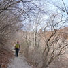 春寒の三辻山遊山　承