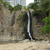 香港魂さんの案内で瀑布湾（Waterfall Bay）へ　滝と神さまだらけスポット