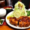 とんかつとマウンテンキャベツ