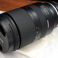 SONY α 6400 に最適！タムロンの APS-C用標準ズームレンズ「17