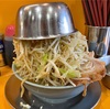 【 ラーメン二郎八王子野猿街道店2 】 U.F.O野猿の爆盛りバーレル着丼！