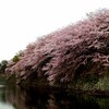 凡人は真似するが偉人は盗む