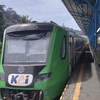 パダンからミナンカバウ空港へ電車で移動