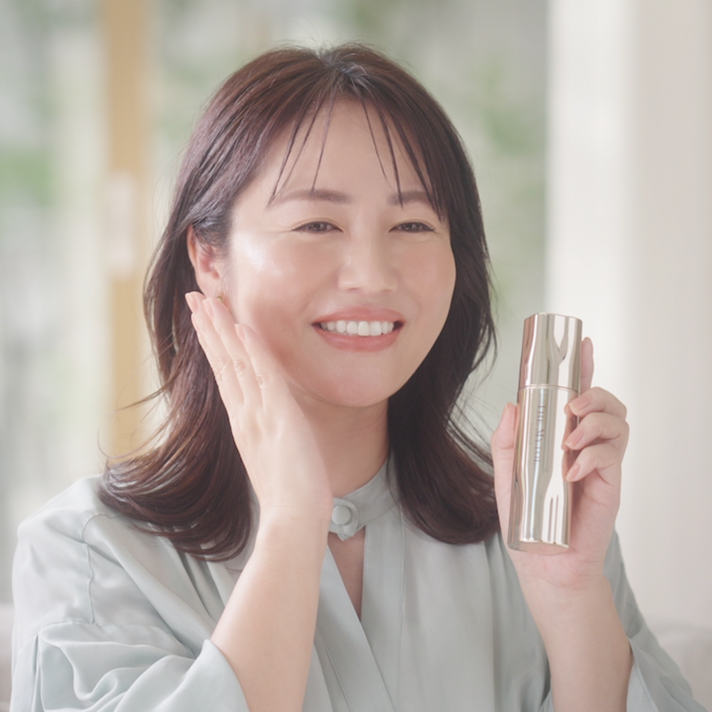 40代の美しさは「飾らない」がカギ。 磯山さやかが語るシワ改善美容液の魅力
