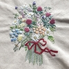 花束の刺繍