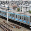 平日の日中の運用も少ないE231系800番台電車