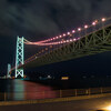 明石海峡大橋と舞子駅の夜景