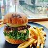 LiFE - burger&cafe -