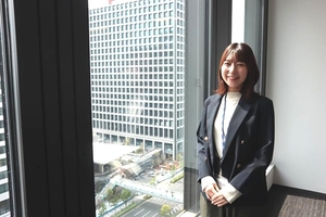 部署異動で得た多様な経験を活かし、自分らしいキャリアを築く