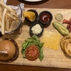 食歩記　TGIフライデーズ　ワタミカード誕生月食事券＋ホットペッパーポイント＋京王アプリ10%オフクーポンのトリプル併用でお得に！　子ども向けキッズクラフトバーガー3回目でリトルシェフ認定証ゲット！！
