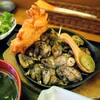 【鶏と炭火焼のお店 とりっこ】唐揚げや地鶏炭火焼きなどの鶏料理をボリューミーに提供する。火～金曜はランチやってます(西区観音新町)