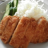 【ある日の晩御飯】おうちで「とんかつ定食」
