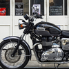 Triumph Bonneville T100　希少カラー 走行5205km (THAMK YOU SOLD OUT!!)