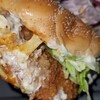 "【マクドナルド ケバブ風チキンバーガー】またまたです😊" を YouTube で見る