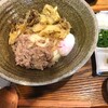 踊るうどん梅田店レビュー！人気うどん店のメニューと料金、混雑詳細！