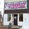 SOUP CURRY & NFT ART SHANTi（スープカレー＆エヌエフティアートシャンティ）/ 札幌市豊平区豊平6条2丁目