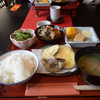 シーズンオフの奈良県吉野で里山の家庭料理を味わうのんびりとした一日。