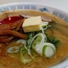 札幌市　ラーメン北の 大地　/　ダイエットを忘れてバターイン