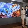 最新 超高級TV競争勃発！サムソンMicro LED TV「The Wall」vs LG 巻き取り型TV「SIGNATURE」