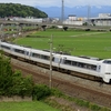 第2388列車　「　カーブ俯瞰で行きかうJR車両を狙う 2023・6月 北陸工臨追っ掛け遠征その4　」