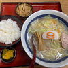 お昼は8番ラーメン！