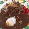 牛丼カレー温泉卵入り