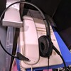 ヘッドセットで詐欺電話応対