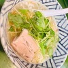 琉球新麺 通堂 新横浜ラーメン博物館店｜新横浜｜沖縄そば的な塩ラーメン