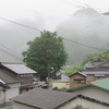 凄い雨の一日です。