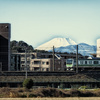 快晴のもと、富士山。