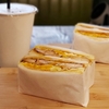 とろとろ濃厚ピーナッツバターのサンドイッチで朝食を　- 良粟商號 -