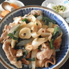 【ある日の晩御飯】にんにくたっぷり豚バラ炒め丼