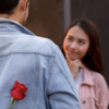 男性が本命女性にだけ見せる7つの無意識な態度とは? 【復縁したい女性必見 | 心理的アプローチ】