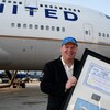 人生の3年を飛行機で過ごしている男　Tom Stuker (トム・スタカー)の記録がすごい